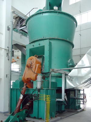 22T/H Rollen-vertikaler Kalkstein-reibende Ausrüstung des Ätzkalk-VRM für nicht metallische Mineralien
