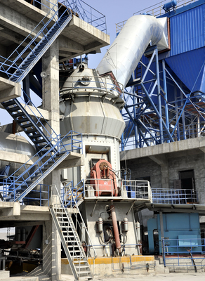 Ultra feine vertikale Bentonit-Schleifmühle für die Calciumcarbonats-Pulver-Herstellung