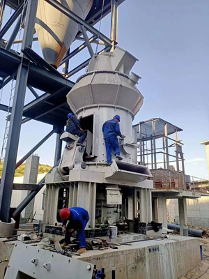 Große Walzwerk-Kohlen-Mühle des Ertrag-VRM vertikale in der Zementfabrik 90t/H