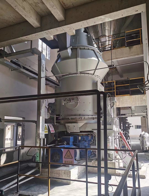 Elektrischer Entschwefelungs-Kalkstein-vertikale Mühlrolle in der Zementfabrik