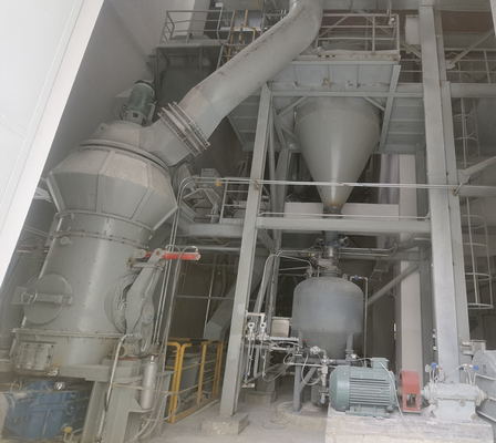 Mit hohem Ausschuss 30 - 290T/H VRM spezifische Fläche der Zement-Mühle350m2/kg